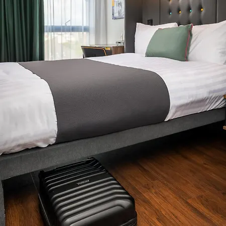 Hotel Point A Liberties 3*