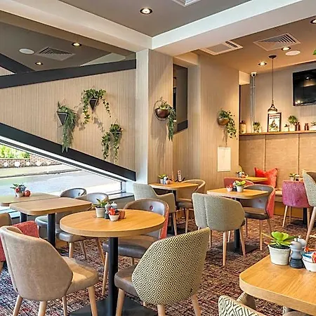 Point A Liberties Hotel