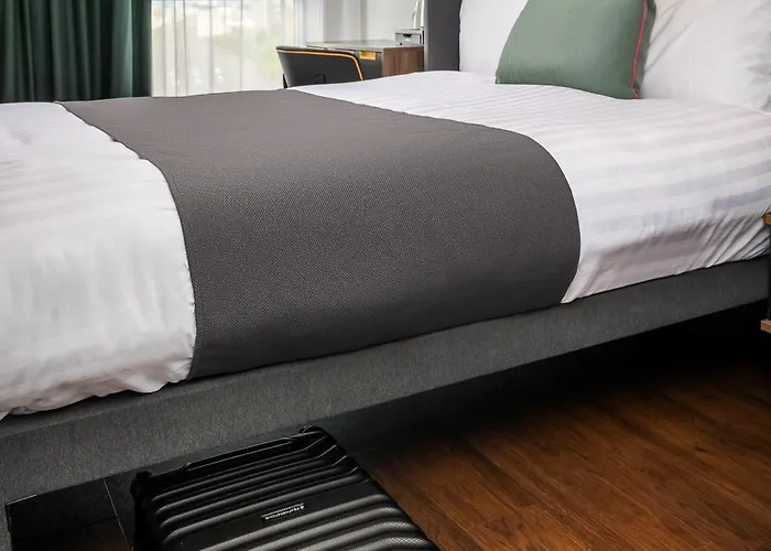 Hotel Point A Liberties 3*