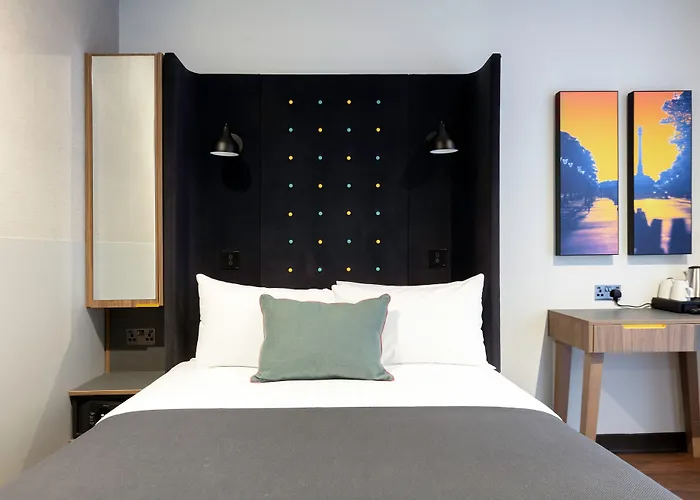 Point A Liberties Hotel